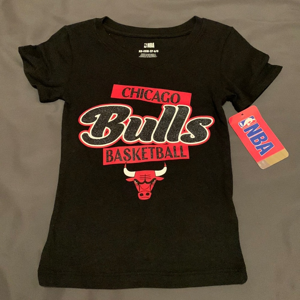 Chicago Bulls girls T-shirt size 4/5 XS NWT